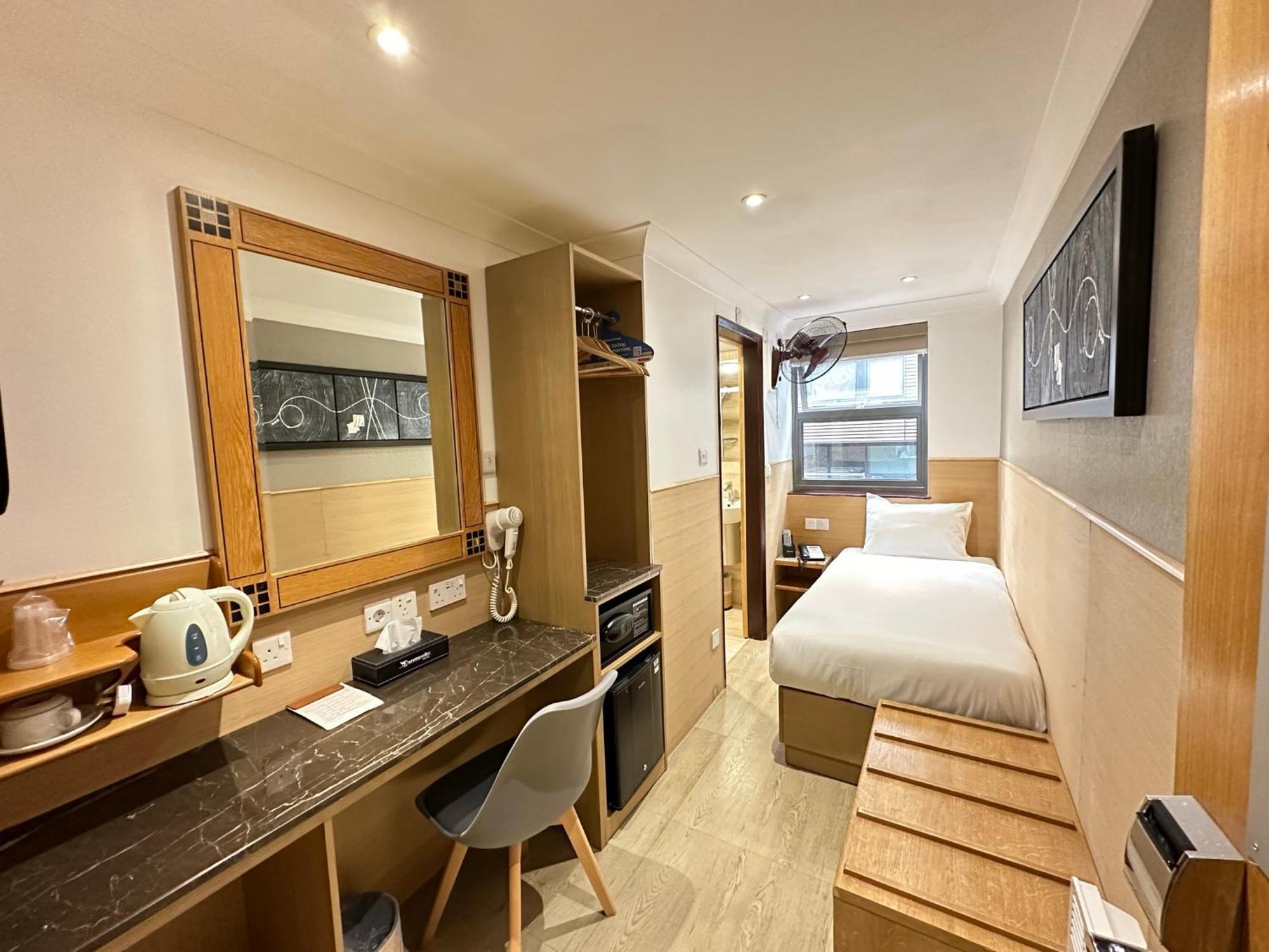 Eurotraveller Hotel- Express London Exterior foto