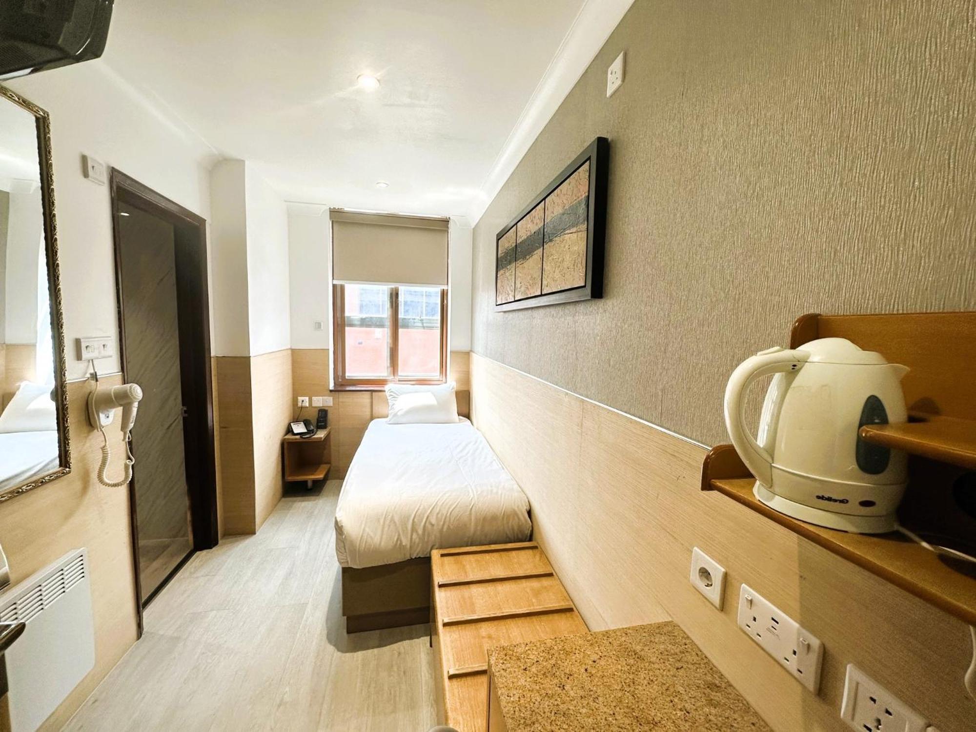 Eurotraveller Hotel- Express London Exterior foto
